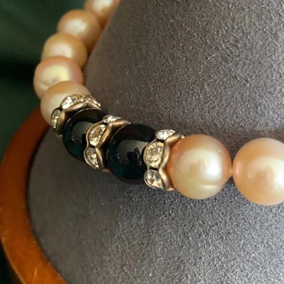 Vintage Pink Freshwater Pearl and Rhinestone  Bracelet - Picture 8 of 15